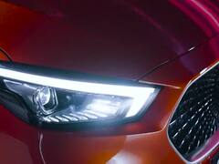 MG Astor Photos :भारतातील पहिल्या पर्सनल एआय असिस्टंट एसयूव्ही 'अॅस्टर'चे अनावरण