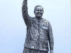 Sculpture of PM Modi: नट-बोल्ट का इस्तेमाल कर शख्स ने बेटे के साथ मिलकर बनाई प्रधानमंत्री नरेंद्र मोदी की 14 फीट ऊंची मूर्ति