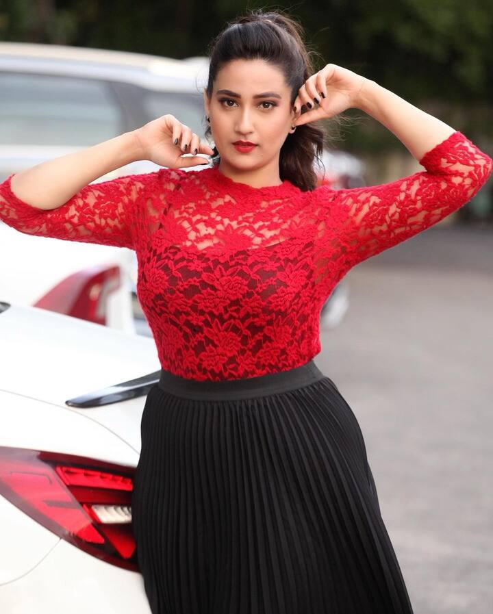 (Photo Source: Instagram) మంజూష్ ఎన్టీఆర్ తో కలిసి రాఖీ సినిమాలో నటించింది. అందులో ఆమెది చెల్లెలి పాత్ర.