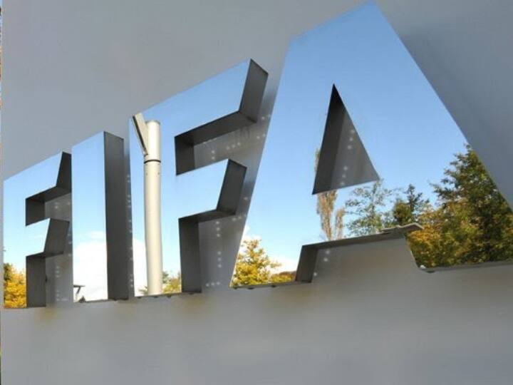 FIFA threatens to ban AIFF, strip U-17 Women’s World Cup hosting rights Indian Football: কড়া হুঁশিয়ারি ফিফার, বড়সড় শাস্তির মুখে পড়তে পারে ভারতীয় ফুটবল সংস্থা