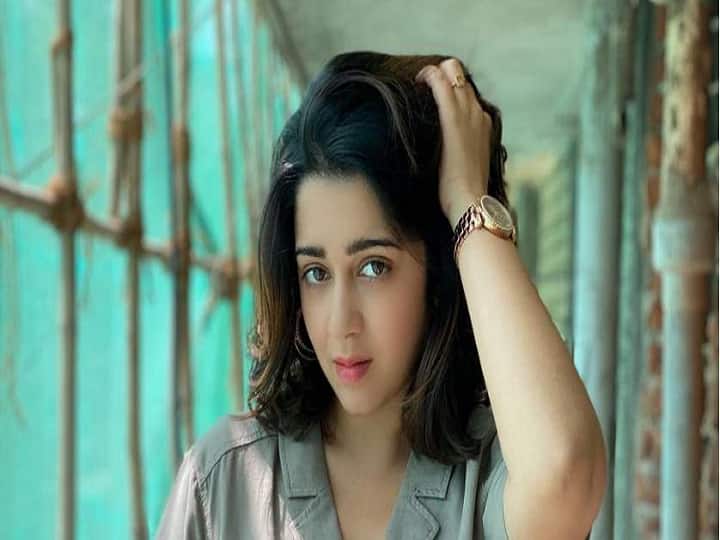 தற்போது பூரி ஜகன்னாத் இயக்கி விஜய் தேவரகொண்டா நடிக்கும் லிகர் திரைப்படத்தை சார்மி தயாரித்து வருகிறார்
