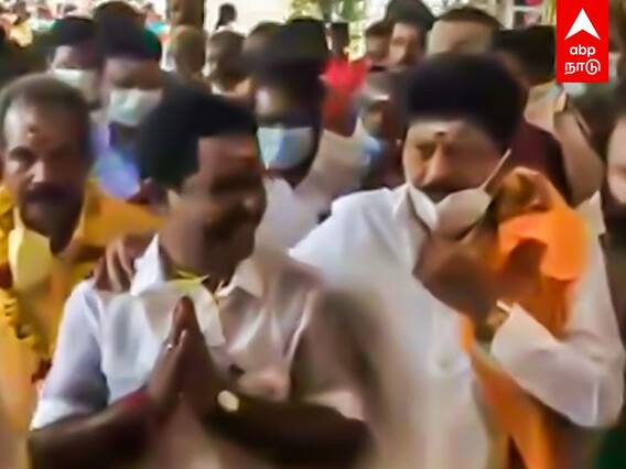 ADMK : தோளோடு தோள் சேர்ந்த திவாகரன் - காமராஜ்!