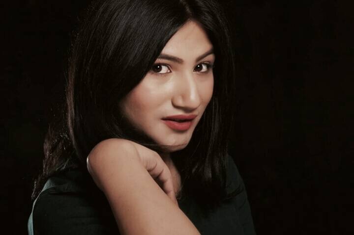 राज कु्ंद्रा केस से सुर्खियां बटोरने वाली एक्ट्रेस महिका शर्मा के नाम को लेकर ये चर्चा हो रही हैं कि मेकर्स ने उन्हें कॉन्टेक्ट किया है.