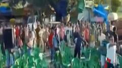 Siliguri: INTTUC’র সভায় ধুন্ধুমার, নেতাদের উপস্থিতিতেই চেয়ার ছোঁড়াছুড়ি, ভাঙচুর!| Bangla News