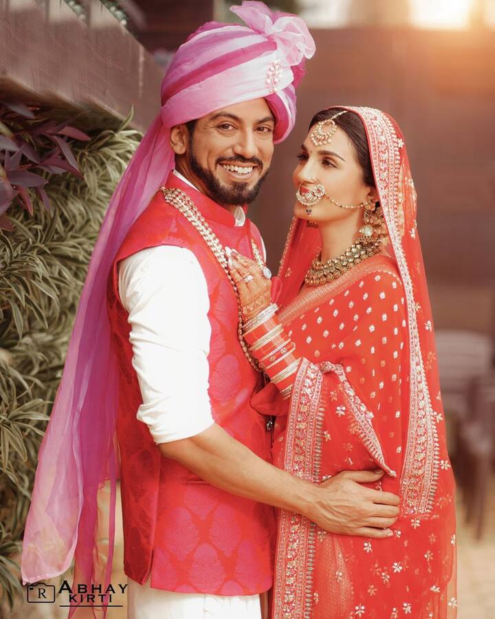 बता दें कि शाइनी दोशी और लवेश खैरजानी ने एक-दूसरे को 3 साल तक डेट करने के बाद 15 जुलाई 2021 को शादी रचाई थी.