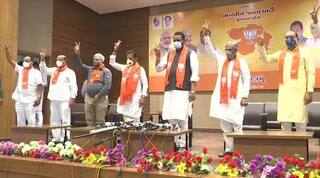 Gujarat New Cabinet: ભાજપના દિગ્ગજોને કાપી નંખાયા, જ્યારે કોંગ્રેસમાંથી આવેલા 4 પક્ષપલટુને મંત્રીપદ, જાણો કોને કોને લાગી લોટરી ? 