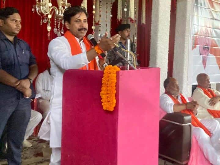 Assembly Election 2022 UP Minister Anil Rajbhar attacks on Opposition Leaders in Ghazipur ANN UP Election 2022: 'अब्बा जान' और 'चचा जान' पर बोले Anil Rajbhar, जनता देगी विपक्ष को जवाब
