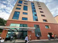 रक्षा मंत्रालय ने जारी की तीसरी 'पॉजिटिव-लिस्ट', Defence से जुड़े करीब 2500 उपकरणों के आयात पर लगाई रोक