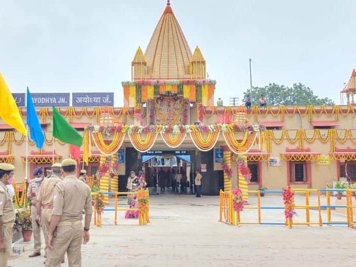 Ayodhya Railway Station: जोरों पर अयोध्या रेलवे स्टेशन के पहले चरण का काम, अधिकारियों ने लिया जायजा