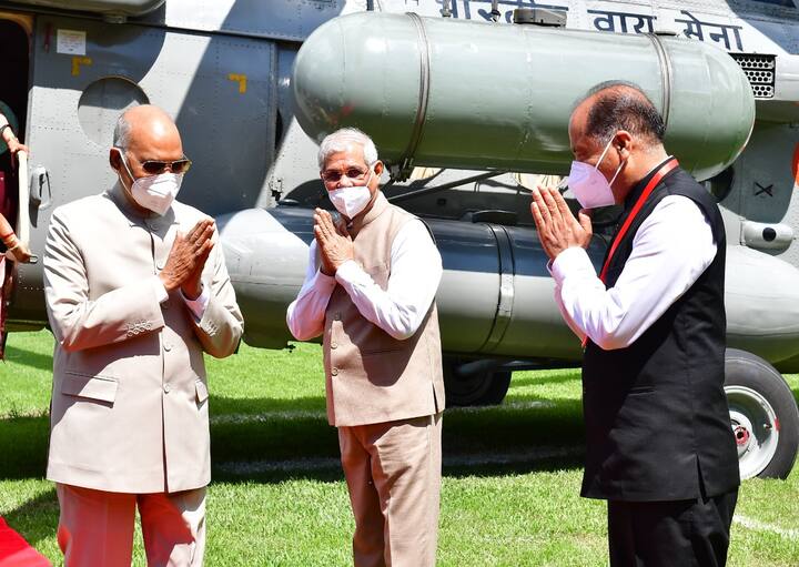 ਅਨਾਡੇਲ ਵਿਖੇ ਉਤਰਨ ਤੋਂ ਬਾਅਦ, ਮੁੱਖ ਮੰਤਰੀ ਜੈ ਰਾਮ ਠਾਕੁਰ ਅਤੇ ਹੋਰ ਨੇਤਾਵਾਂ ਅਤੇ ਅਧਿਕਾਰੀਆਂ ਨੇ ਰਾਸ਼ਟਰਪਤੀ ਦਾ ਸਵਾਗਤ ਕੀਤਾ।