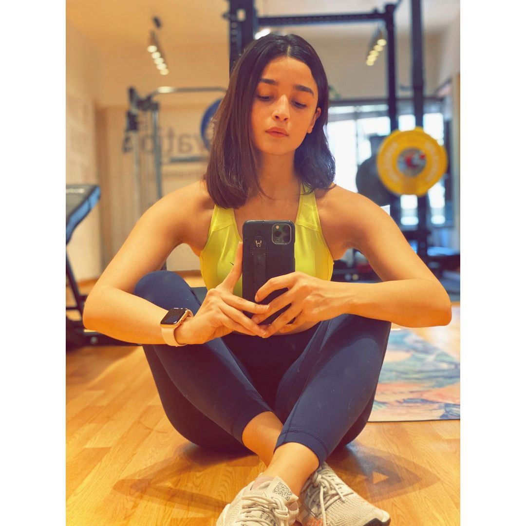 Alia Bhatt workout her favourite exercise Alia Bhatt figure Alia in ...