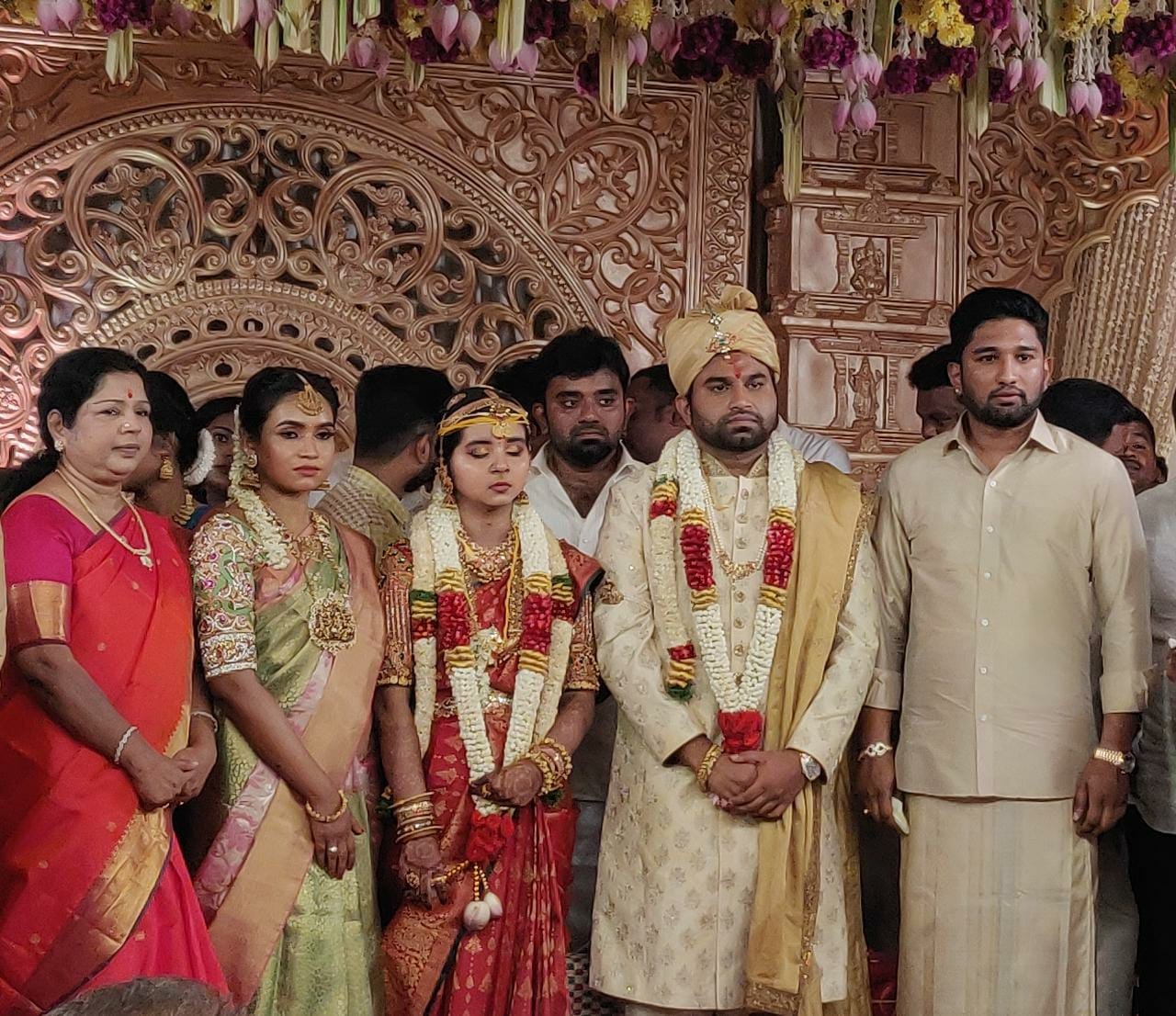 Ttv dhinakaran daughter marriage photos