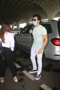 ਪਤਨੀ Natasha Dalal ਦੇ ਨਾਲ ਛੁੱਟੀਆਂ ਮਨਾਉਣ ਲਈ ਰਵਾਨਾ ਹੋਏ Varun Dhawan, ਏਅਰਪੋਰਟ ਤੇ ਸਪਾਟ ਹੋਇਆ ਖੂਬਸੂਰਤ ਕਪਲ