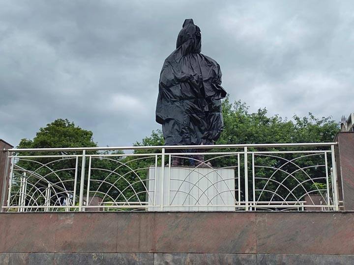 CM Yogi unveils the statue of Gurjar Samrat Mihir Bhoj in Greater Noida ann Samrat Mihir Bhoj: गुर्जर समाज को साधने की बड़ी तैयारी, सीएम योगी करेंगे सम्राट मिहिर भोज की प्रतिमा का अनावरण