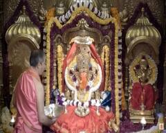 Ganesh Chaturthi 2021 : Siddhivinayak Aarti : माझाच्या प्रेक्षकांसाठी घरबसल्या सिद्धिविनायकाची आरती
