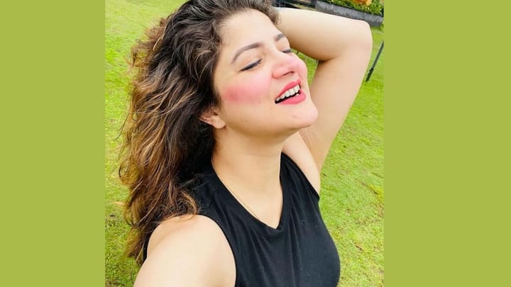 পাঁচ বছর পর ফিরে আসেন 'ভালোবাসা ভালোবাসা' ছবি দিয়ে।