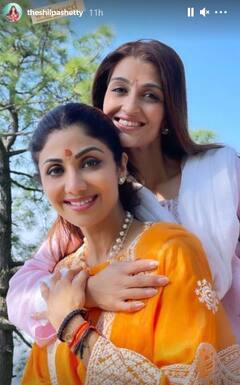 Shilpa Shetty Seek Blessings At Vaishno Devi; See Pics