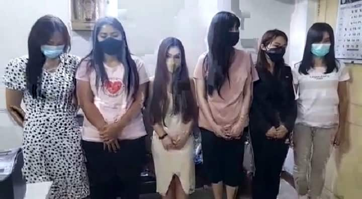 Surat crime branch boosted prostitute racket from spa, six girls found Surat : વિદેશી યુવતી સાથે યુવક સ્પામાં માણી રહ્યો હતો શરીરસુખ ને અચાનક.....