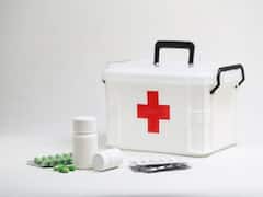 First Aid Box: इन चीजों को फर्स्ट एड बॉक्स में जरूर रखें, आपात स्थिति में नहीं होगी कोई परेशानी
