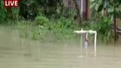 Bangla News: নিম্নচাপের টানা বৃষ্টিতে বিপত্তি, কেলেঘাই নদীর বাঁধ ভেঙে প্লাবিত বহু গ্রাম