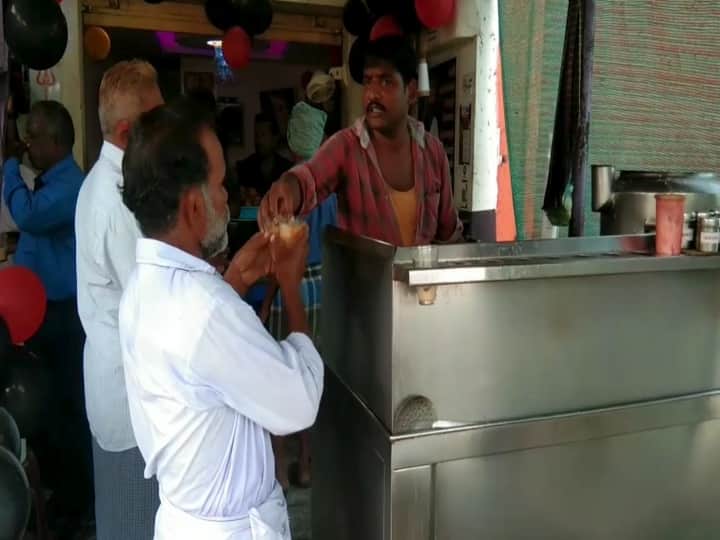 பெரியாரின் பிறந்தநாளையொட்டி விருதாச்சலத்தில் 2 ரூபாய்க்கு டீ விற்பனை