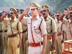காவல்துறையினர் யாருக்கு சல்யூட் அடிக்க வேண்டும்?- விதி என்ன சொல்கிறது?