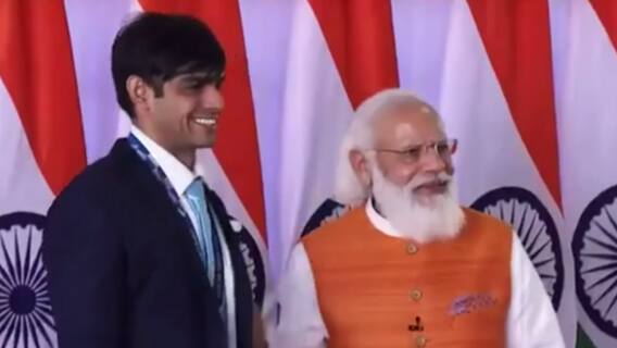 PM Modi के जन्मदिन पर हुआ 'gifts' का auction, बना vaccination का रिकॉर्ड | मास्टर स्ट्रोक