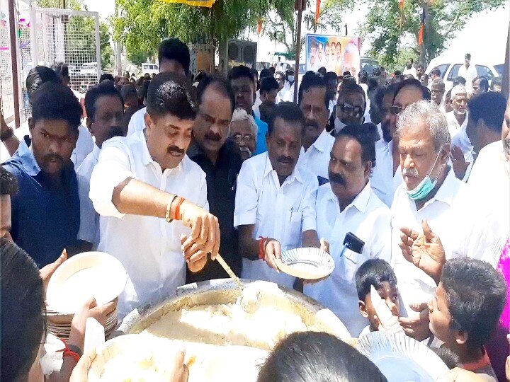 பரமக்குடியில் பெரியார் பிறந்தநாள் விழா - உறுதி மொழி ஏற்றுக் கொண்ட திமுக எம்.எல்.ஏக்கள்