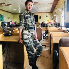 मिलिए Police Officer Iksha Kerung से, Super Model, Boxer और Biker, न जानें कितने रूप हैं सिक्किम की इस बेटी के