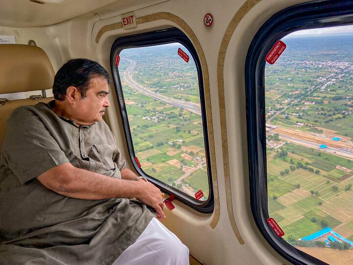 उन्होंने कहा कि मेरे यूट्यूब चैनल की व्यूअरशिप काफी बढ़ गई और यूट्यूब अब मुझे प्रति महीने रॉयल्टी के तौर पर 4 चार रूपये प्रति महीने दे रहे हैं.