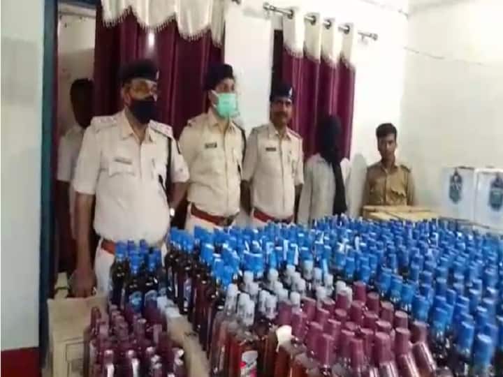 Bihar News: पश्चिम बंगाल से बिहार लाई जा रही थी लाखों की अंग्रेजी शराब, कटिहार में पुलिस ने किया जब्त