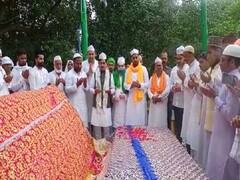 PM Modi Birthday: उद्योग मंत्री शाहनवाज हुसैन ने की चादरपोशी, प्रधानमंत्री के लिए मांगी ये मन्नत 