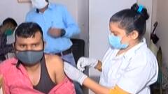 વડોદરામાં સીટી બસ સ્ટેશને વેક્સિનેશનની પ્રક્રિયા હાથ ધરાઈ, જુઓ ગુજરાતી ન્યુઝ