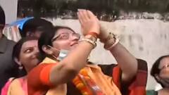 WB By-Poll: প্রচারে বেরিয়ে TMC কর্মীদের কাছে ভোট চাইলেন ভবানীপুরের BJP প্রার্থী | Bangla News