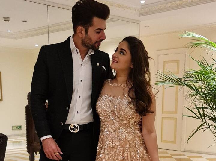टीवी अभिनेता जय भानुशाली और माही विज के भी अलग होने की खबरें सामने आईं लेकिन दोनों ने मजबूती से इन खबरों को झूठा करार दिया.