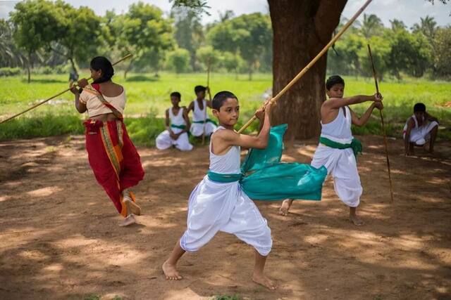 Central government recognizes tamil sports silambam in national khelo games மத்திய அரசின் கேலோ விளையாட்டில் ‘சிலம்பத்திற்கு’ அங்கீகரம் ; அமைச்சர் அறிவிப்பு