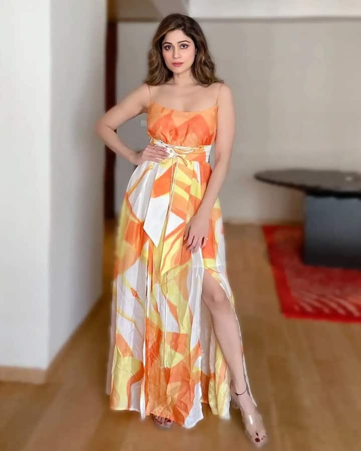 Shamita Shetty has managed to impress the viewers with her positive attitude. Her growing closeness with Raqesh Bapat has become the talk of the town. The duo has grabbed eyeballs with their cute antics. Shamita is considered a strong contender for the winner as she continued to perform well despite the ups and downs. (Source- Instagram)