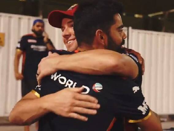 Virat Kohli ਨੇ RCB ਟੀਮ ਕੈਂਪ ਕੀਤਾ ਜੁਆਇਨ, ਕਪਤਾਨ ਦੇ ਗਲੇ ਲਗ ਭਾਵੁਕ ਹੋਏ ਡਿਵਿਲੀਅਰਸ 