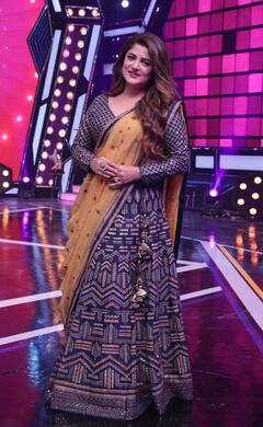 রিয়্যালিটি শো নাকি পূনর্মিলন উৎসব? মঞ্চ মাতালেন সোহম-শ্রাবন্তী জুটি