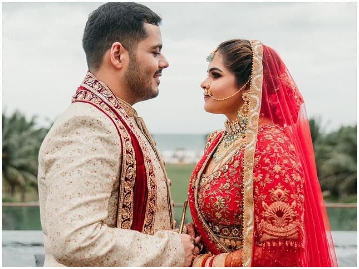 Vidyullekha Raman ने सोशल मीडिया पर शेयर की शादी की पहली तस्वीर, रेड लहंगे में कमाल की खूबसूरत दिखीं एक्ट्रेस
