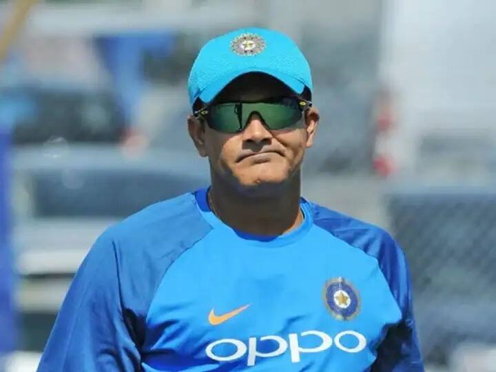 After Ravi Shastri, who will take over as the coach of Team India bcci  may ask Anil Kumble रवी शास्त्रीनंतर टीम इंडियाच्या प्रशिक्षकपदाची धुरा कोणाकडे जाणार? अनिल कुंबळेचं नाव चर्चेत