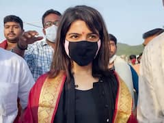 Samantha at Tirupati: 'గుడికి వచ్చి.. బుద్ధుందా..?' ఘాటు బదులిచ్చిన సమంత.. వీడియో వైరల్..
