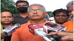 Bhowanipore By-Poll: তৃণমূলের হামলা এড়াতে গোপনে প্রচার প্রিয়ঙ্কার, দাবি দিলীপের | Bangla News