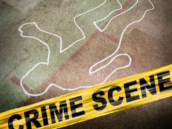 Tamil Nadu: College Student Stabbed To Death In Broad Daylight Near Tambaram Railway Station Tamil Nadu: College Student Stabbed To Death In Broad Daylight Near Tambaram Railway Station
