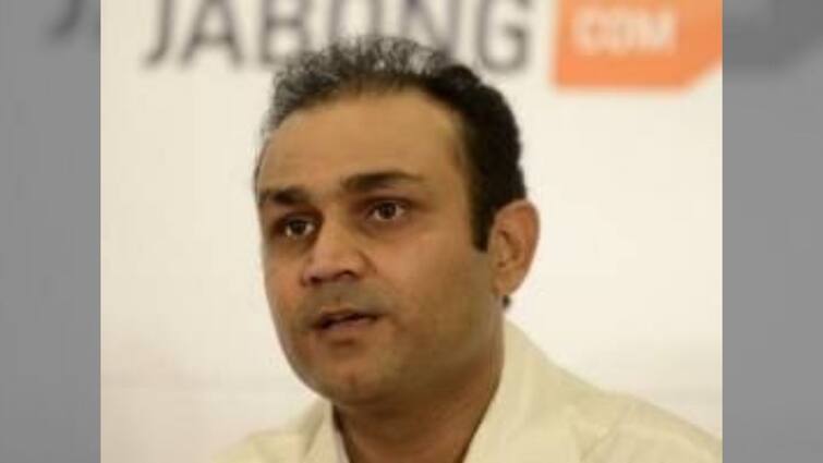 IPL 2021: Virender Sehwag names the winner of the tournament ahead of Mumbai India vs Chennai Super Kings ipl 2021: কে হবে চ্যাম্পিয়ন? আইপিএলের দ্বিতীয় পর্ব শুরুর আগে বীরুর বাজি এই দল