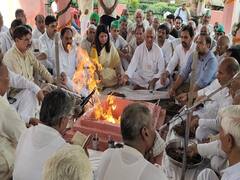 Bagpat News: बागपत में अजित सिंह की याद में हवन यज्ञ, जयंत चौधरी को मिलेगी जिम्मेदारी