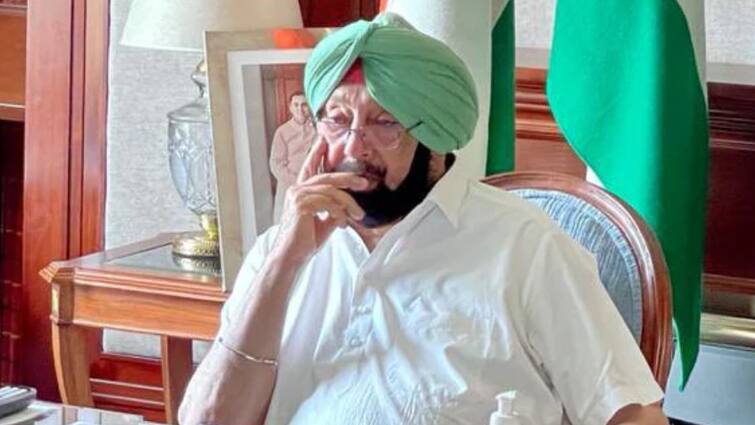 AAP took over Captain Amarinder Singh, said ISI agents guests at captains home, how come he be a patriot for BJP ‘ਆਪ’ ਨੇ ਕੱਸਿਆ ਕੈਪਟਨ ਤੇ ਤਨਜ, ISI ਏਜੰਟ ਨੂੰ ਮਹਿਮਾਨ ਬਣਾ ਕੇ ਘਰ ‘ਚ ਰੱਖਣ ਵਾਲਾ ਭਾਜਪਾ ਲਈ ਹੋਇਆ ਦੇਸ਼ ਭਗਤ