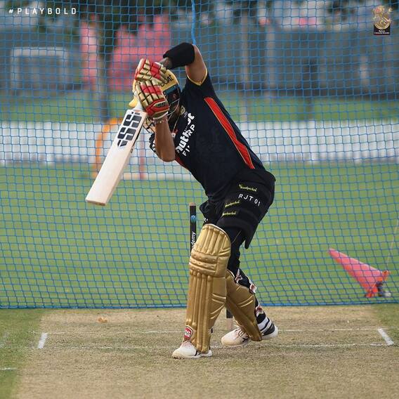 IPl 2021, RCB: ఇంట్రాస్క్వాడ్‌ మ్యాచుల్లో దుమ్మురేపుతున్న కోహ్లీ, ఏబీ, మాక్సీ