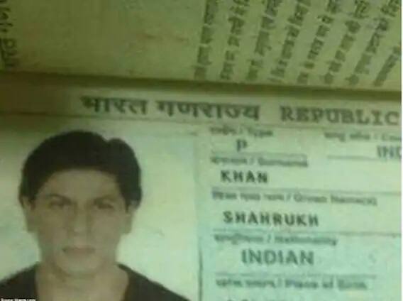 ਸ਼ਾਹਰੁਖ ਖ਼ਾਨ ਦੀ ਪਾਸਪੋਰਟ 'ਤੇ ਫੋਟੋ।