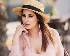 Nargis Fakhri Fasting: खुद को फिट रखने के लिए 21 दिन के वॉटर फास्ट‍िंग पर रहेंगी नर्गिस, जानें क्या है इसके फायदे